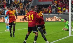 Göztepe Fırtına dinlemedi: 10 kişiyle 3 puanı söktü aldı