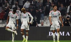 Kartal'a Paşa tokadı: Beşiktaş, rakibine 3-1 yenilerek zirvenin 8 puan gerisine düştü