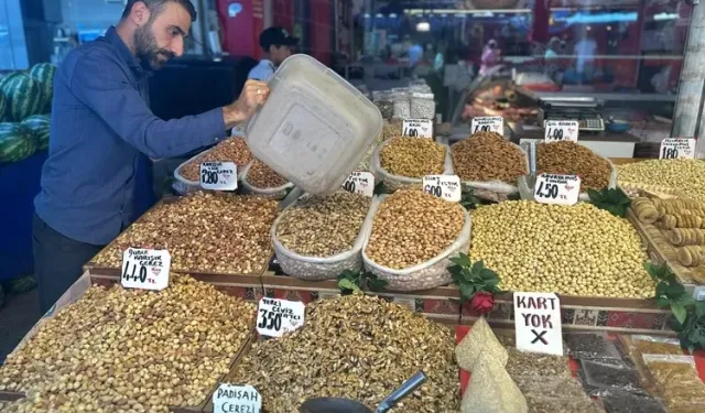 Kuruyemiş de enflasyondan nasibini aldı: Kilogramı 440 TL'ye ulaştı!