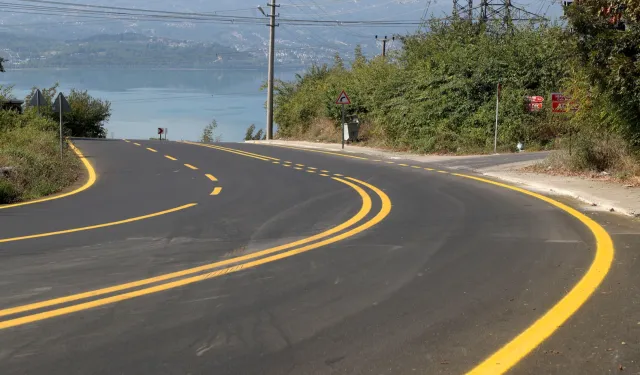 Sakarya'da kampüse giden o yol yenilendi