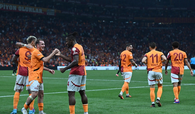 Galatasaray açılışı galibiyetle yaptı: 2-1