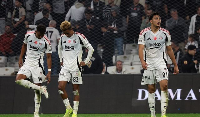 Kartal'a Paşa tokadı: Beşiktaş, rakibine 3-1 yenilerek zirvenin 8 puan gerisine düştü